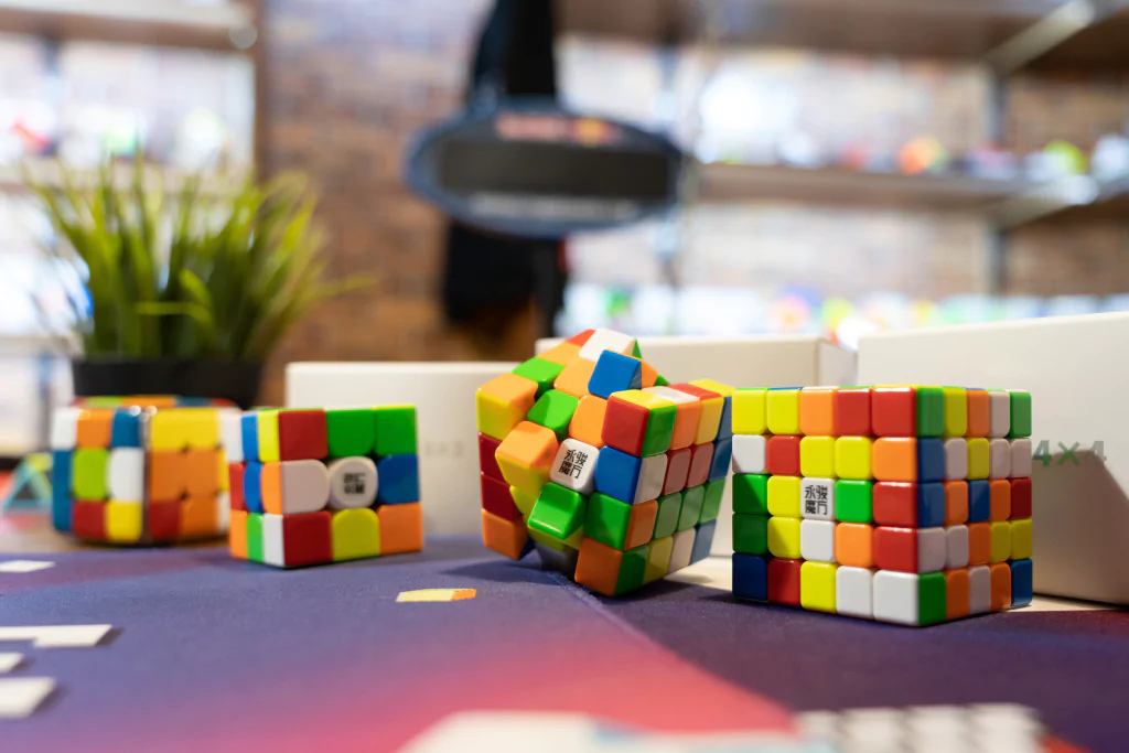 Купить кубики Рубика