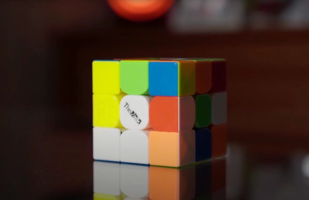 Кубик Рубика QiYi MoFangGe 3x3x3 Valk 3