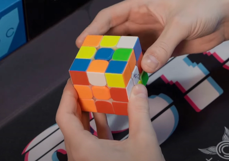 Купить головоломку Кубик Рубика