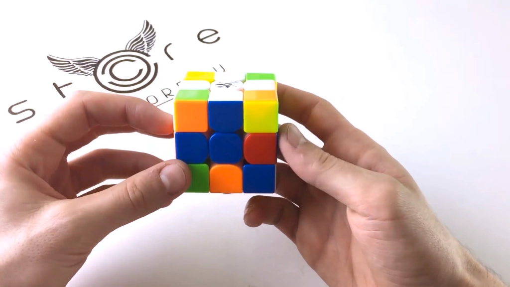 Cross (Крест) — первый этап сборки кубика Рубика метода Фридрих