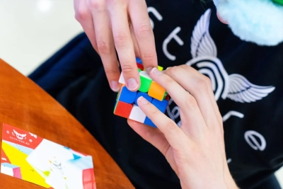 Сборка кубика Рубика: основные проблемы и как их преодолеть